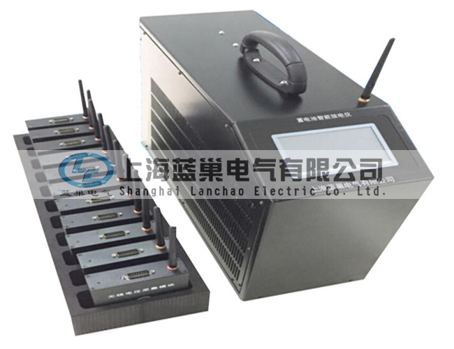 LCFD-48V蓄電池組放電儀可在電池組脫離系統(tǒng)后進(jìn)行恒流或恒功率核對放電，設(shè)定好放電參數(shù)，測試儀便自動(dòng)執(zhí)行放電功能，并實(shí)時(shí)顯示放電電流、電池已放容量、整組電壓、單節(jié)電池電壓、放電時(shí)間等數(shù)據(jù)；當(dāng)電池組達(dá)到終止放電條件或人為進(jìn)行終止操作時(shí)均可停止放電測試。